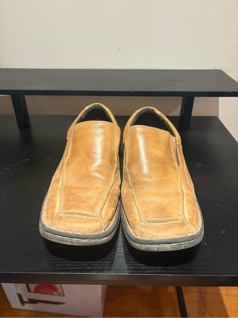 Hush Puppies Men's Slip-On Leather Loafers in Tan Brown